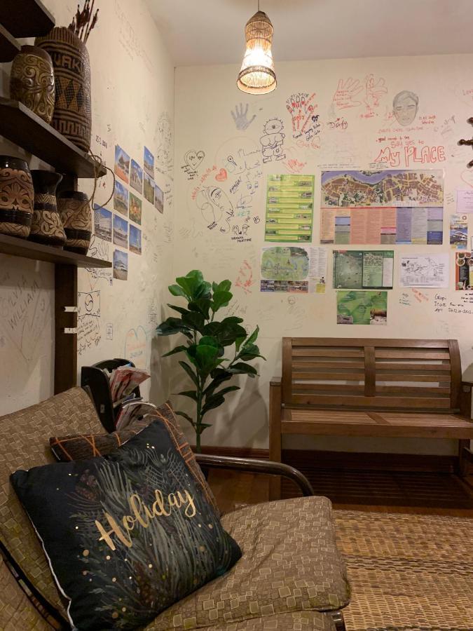 My Place Hotel & Lodge Кучинг Екстериор снимка