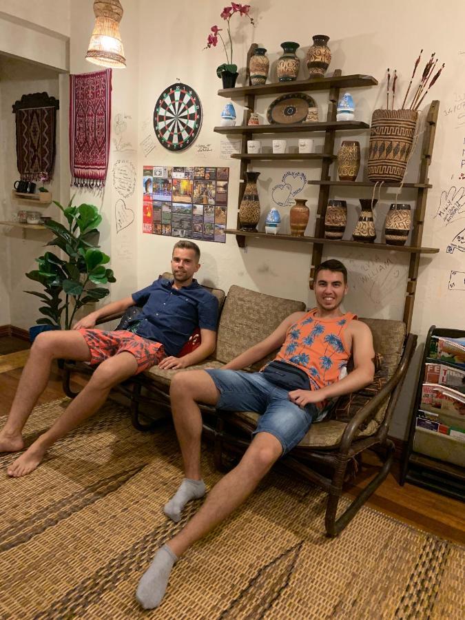 My Place Hotel & Lodge Кучинг Екстериор снимка