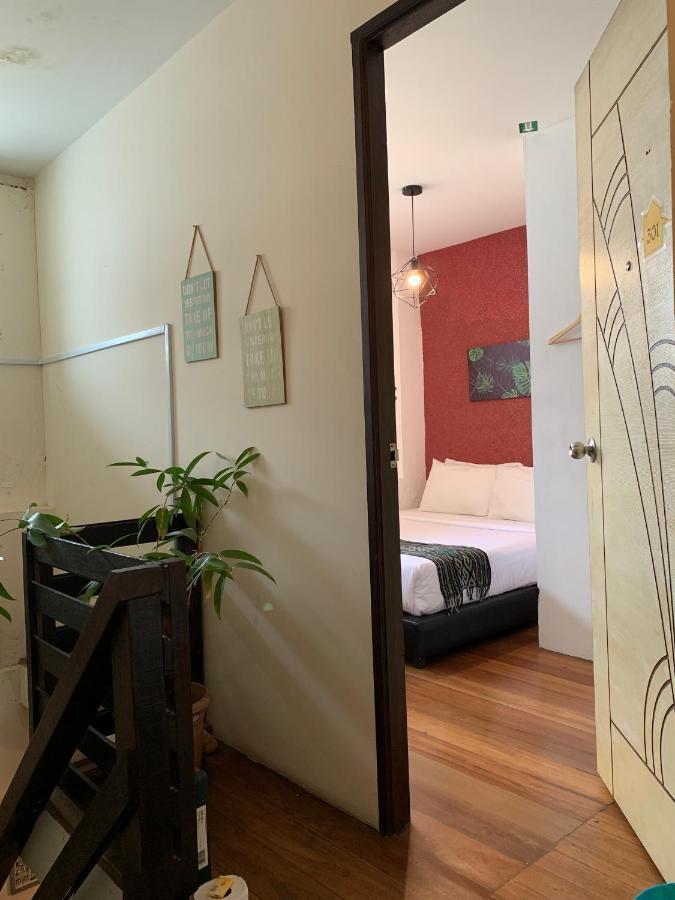 My Place Hotel & Lodge Кучинг Екстериор снимка